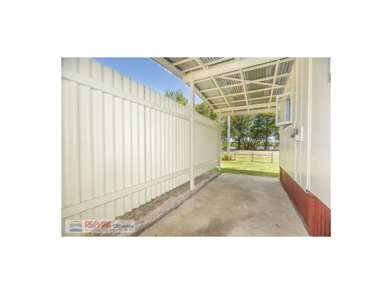 20 Moffatt Esplanade, Toorbul QLD 4510