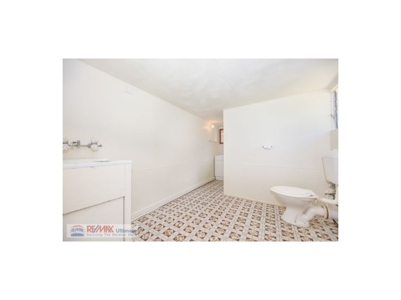 20 Moffatt Esplanade, Toorbul QLD 4510