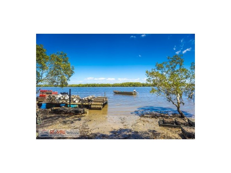 20 Moffatt Esplanade, Toorbul QLD 4510