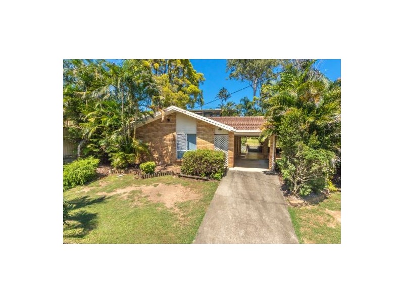 3 Kuring-gai Chase, Petrie QLD 4502