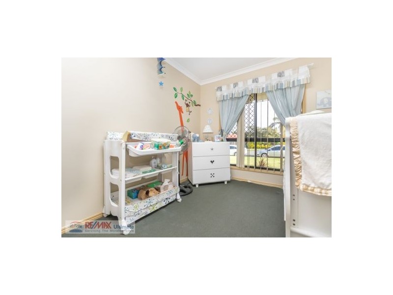 23 Cambridge Street, Rothwell QLD 4022