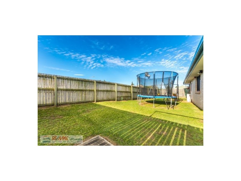 23 Cambridge Street, Rothwell QLD 4022