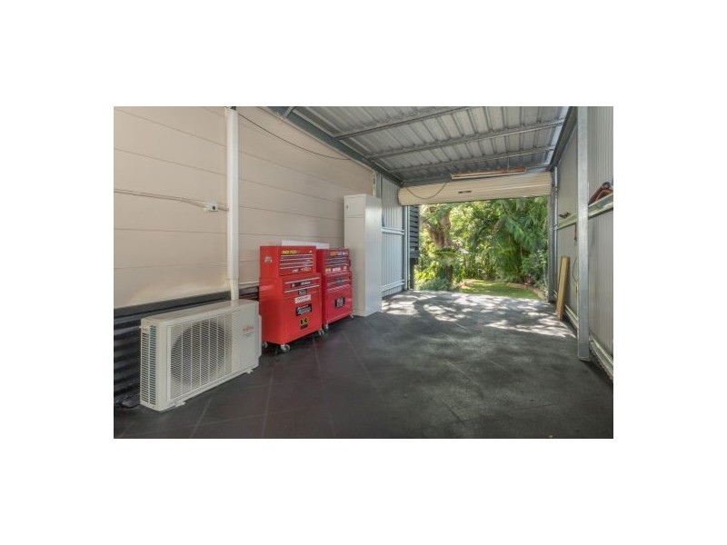 10 Hillcrest Avenue, Caboolture QLD 4510