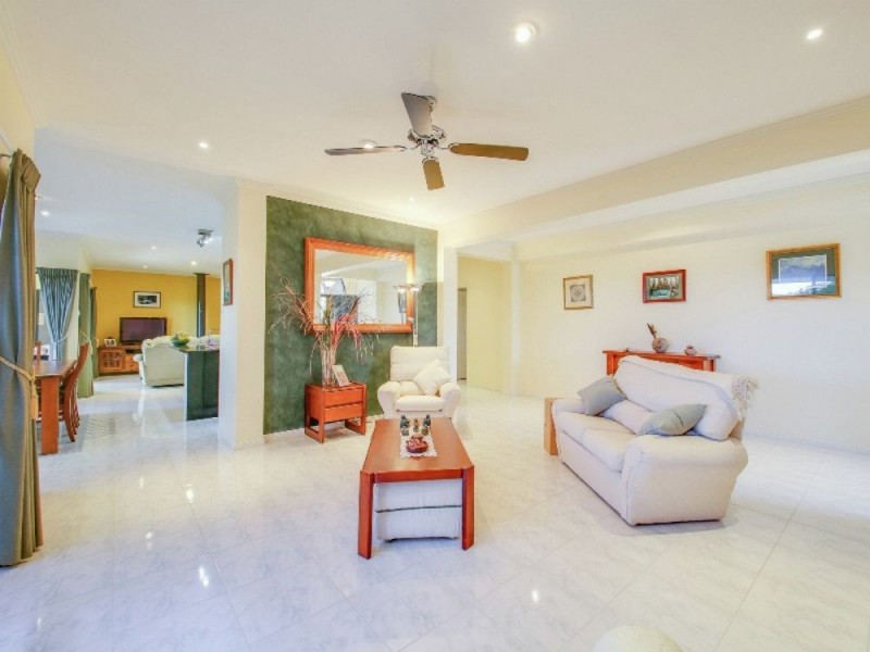 13 Grace Mac Court, Narangba QLD 4504