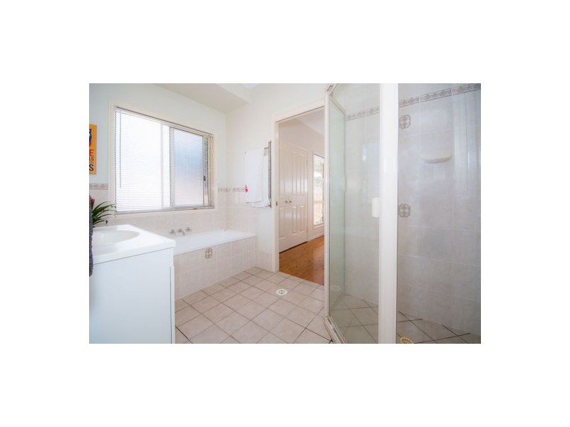 12 Boronia Outlook, Narangba QLD 4504