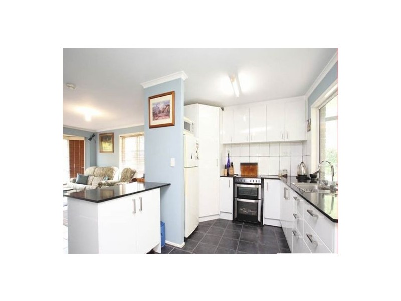 11 Komraus Court, Morayfield QLD 4506