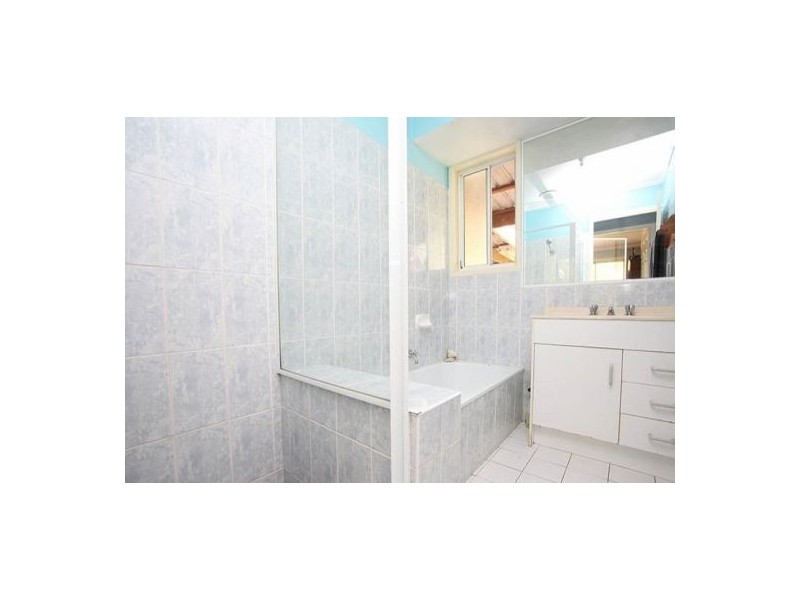 11 Komraus Court, Morayfield QLD 4506