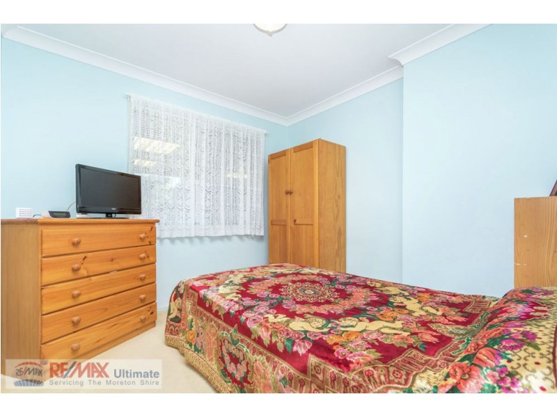 9-11 Woodsmoke Court, Morayfield QLD 4506