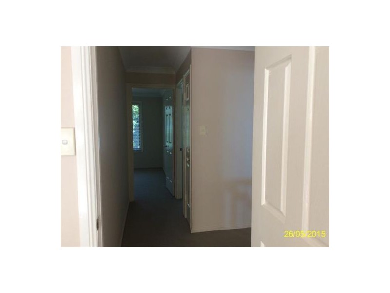 2/5 Clark Terrace, Sandstone Point QLD 4511