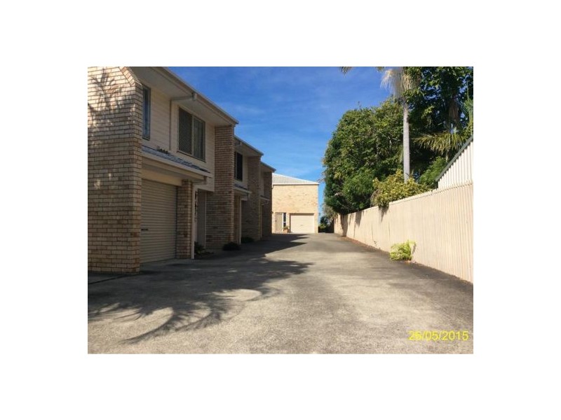 2/5 Clark Terrace, Sandstone Point QLD 4511