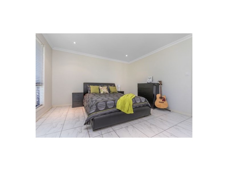 341 Bishop Road, Beachmere QLD 4510