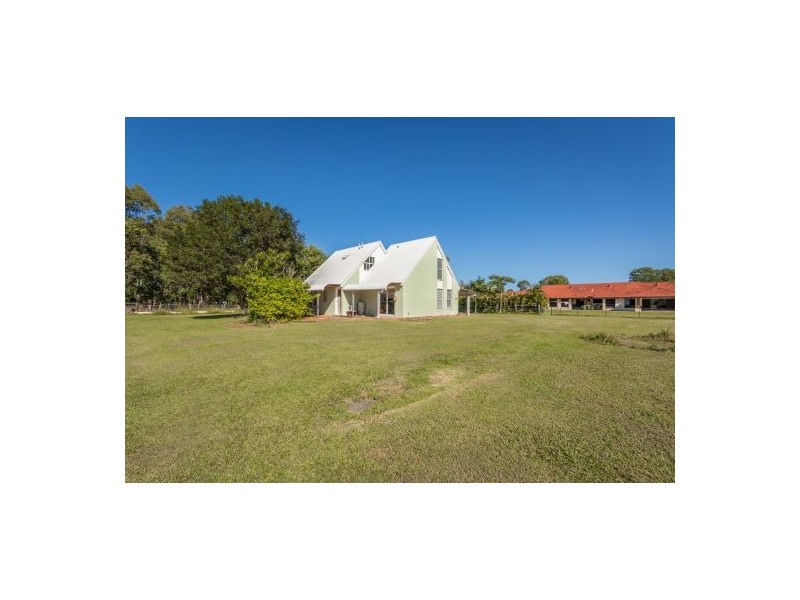 341 Bishop Road, Beachmere QLD 4510
