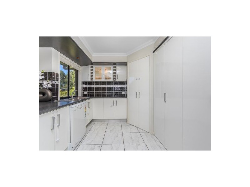 341 Bishop Road, Beachmere QLD 4510