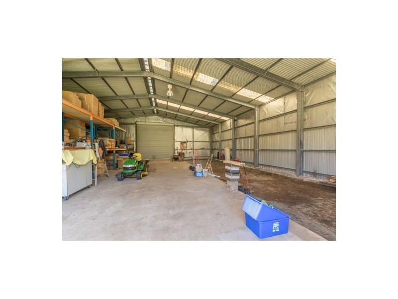 341 Bishop Road, Beachmere QLD 4510