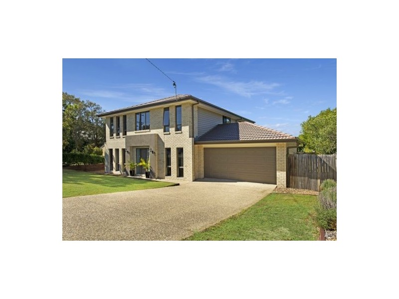 37 Bishop Road, Beachmere QLD 4510