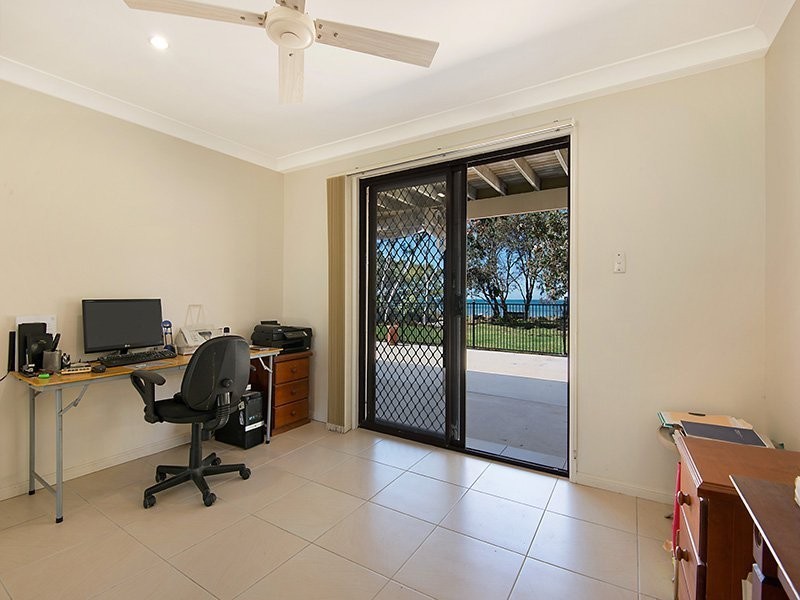 96 Bayside Drive, Beachmere QLD 4510