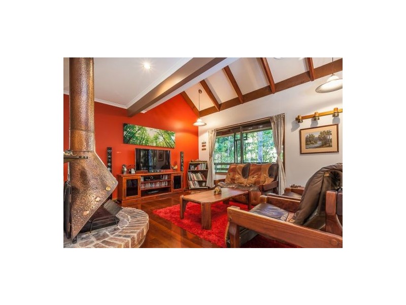 1079 Oakey Flat Road, Narangba QLD 4504