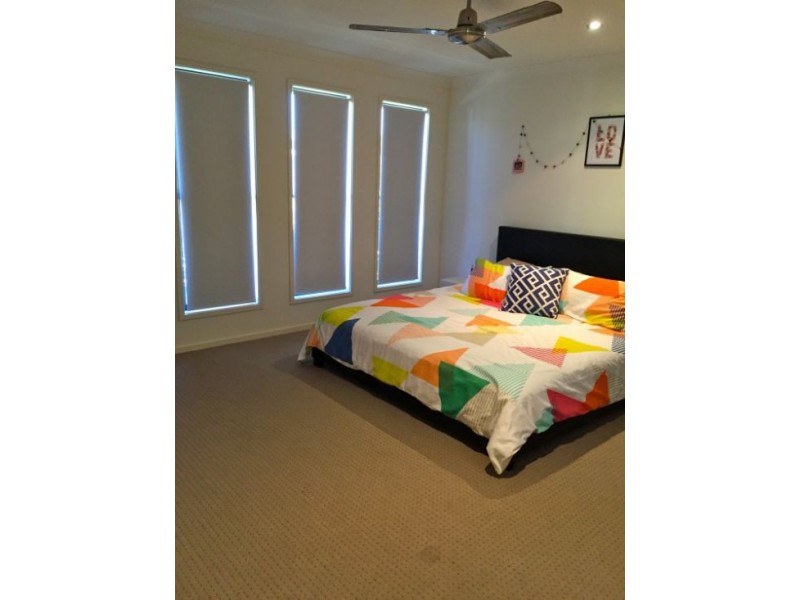 10 Ningi Waters Drive, Ningi QLD 4511