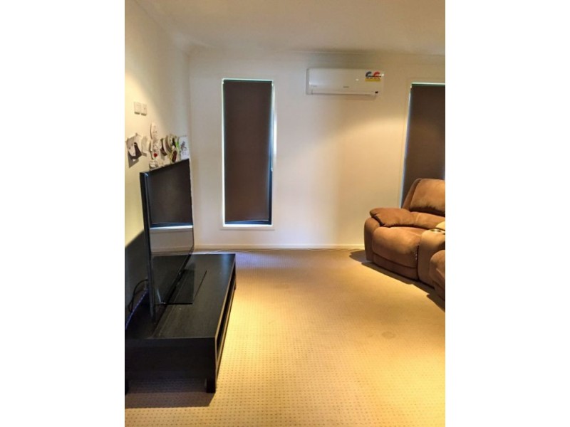 10 Ningi Waters Drive, Ningi QLD 4511