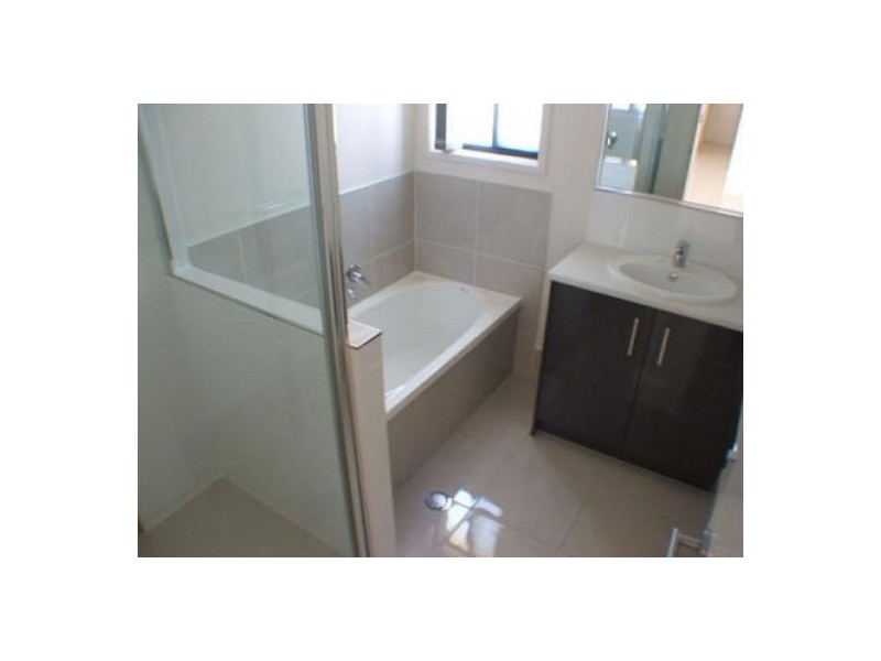 13 Wellington Place, Narangba QLD 4504