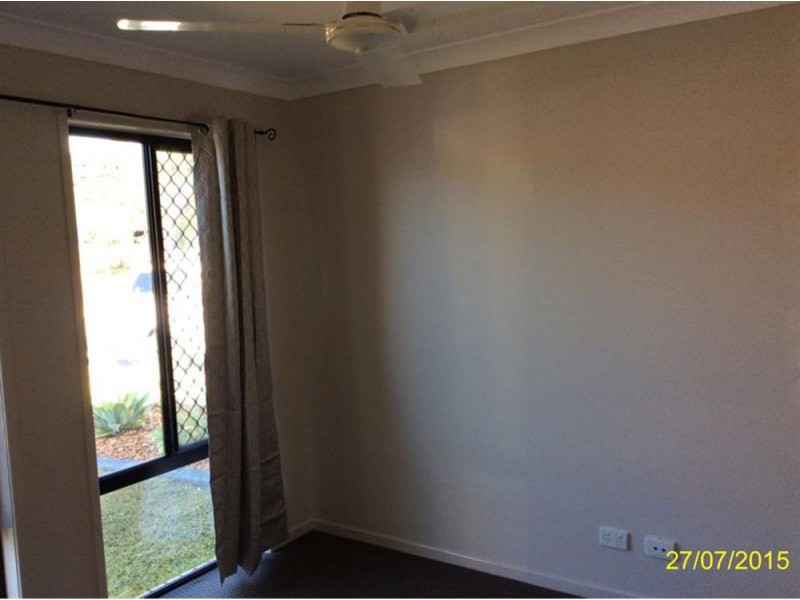 20 Myora Place, Sandstone Point QLD 4511