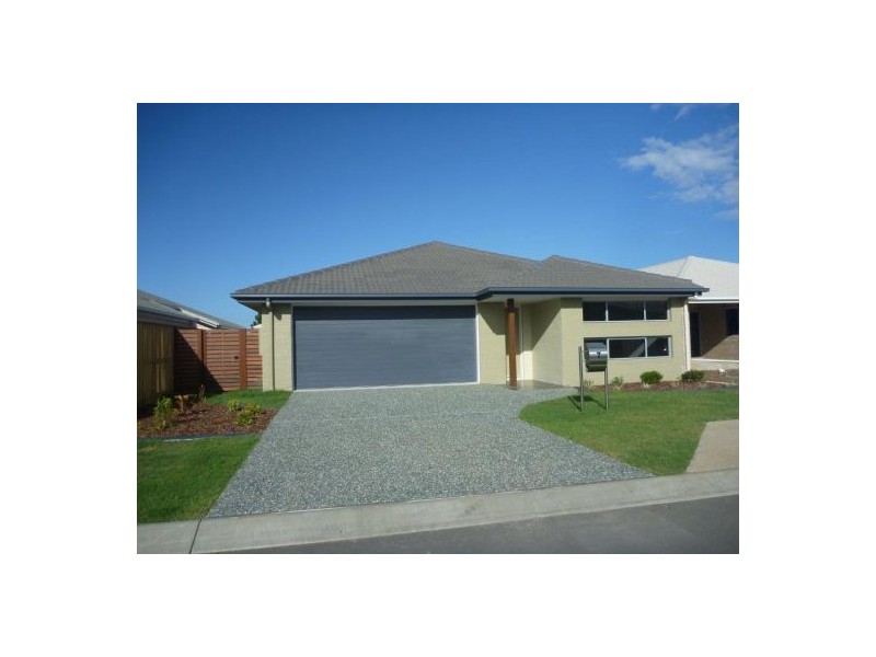 7 Swanston, Narangba QLD 4504