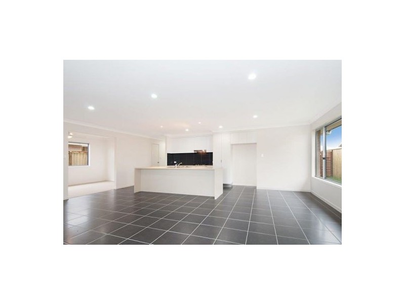 7 Swanston, Narangba QLD 4504