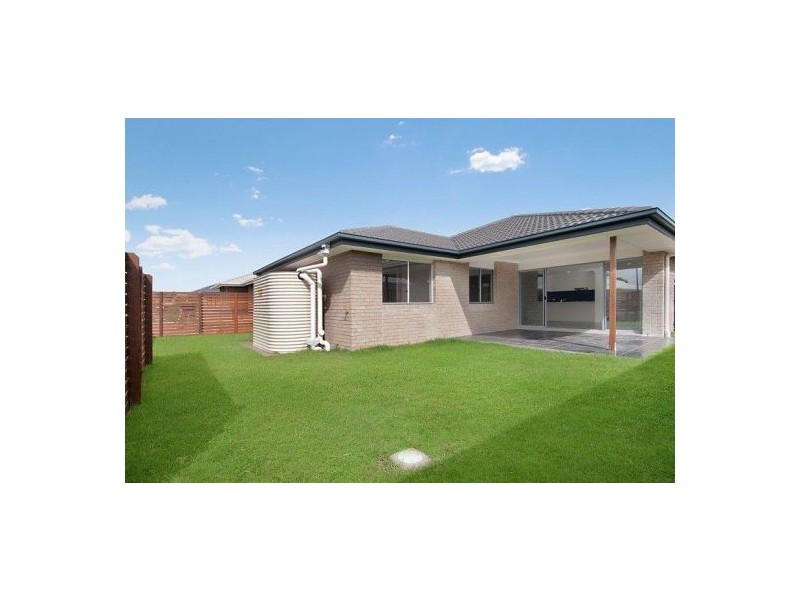 7 Swanston, Narangba QLD 4504