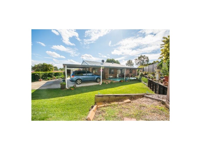 64 Crestridge Crescent, Morayfield QLD 4506