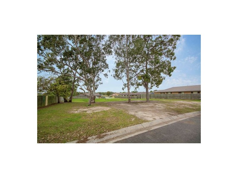 18 Carramar Street, Rothwell QLD 4022