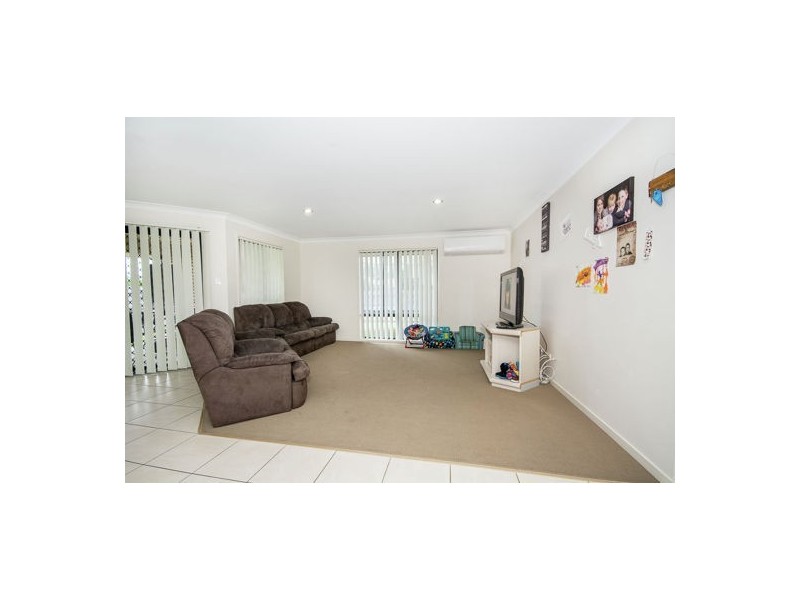 2 Rhiannon Court, Bellmere QLD 4510