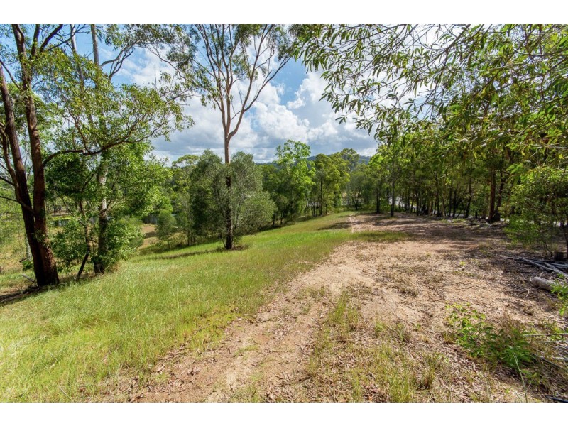263 Raynbird Road, Narangba QLD 4504