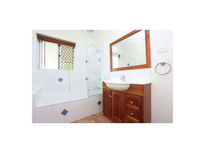 8 Brundrit Court, Morayfield QLD 4506