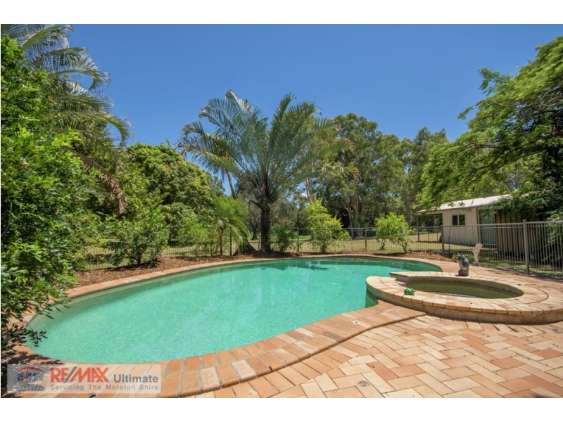 10 Barbados Boulevard, Deception Bay QLD 4508