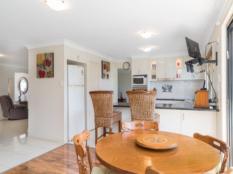 8 Parklane Court, Bellmere QLD 4510