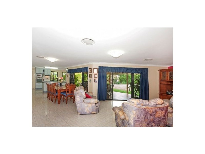 16 Glasstail Crescent, Narangba QLD 4504