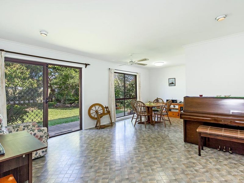 28 Norfolk Esp, Caboolture South QLD 4510