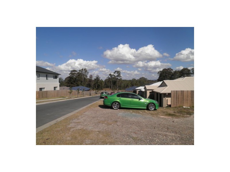 11 MISTRAL CRESCENT, Griffin QLD 4503