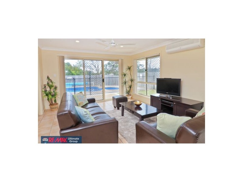 1 Coach Road West, Morayfield QLD 4506