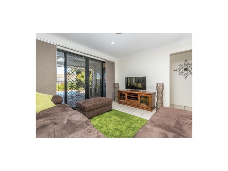 3 Valencia Court, Bellmere QLD 4510