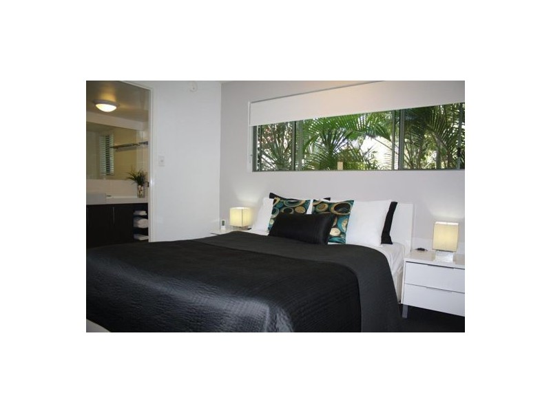 Unit 2/243 Weyba Road, Noosaville QLD 4566