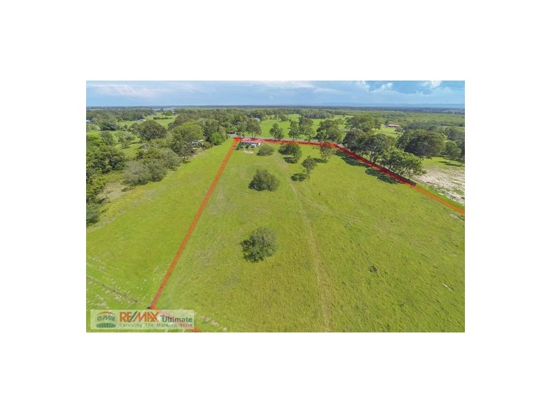 650 Beachmere Road, Beachmere QLD 4510