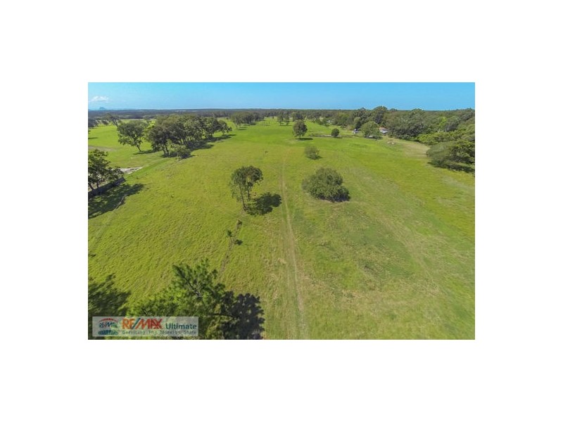 650 Beachmere Road, Beachmere QLD 4510