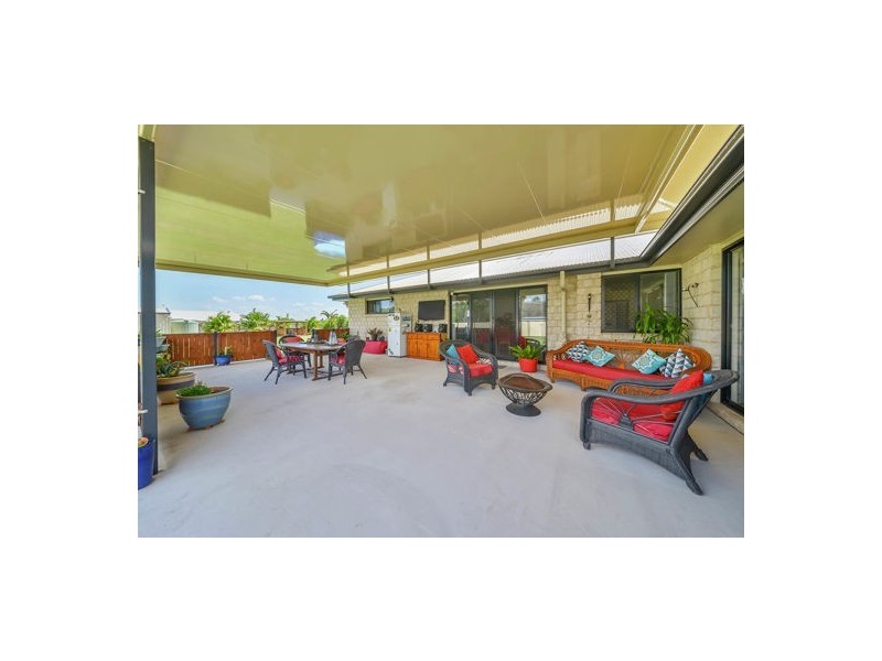 20-22 Sydes Court, Ningi QLD 4511