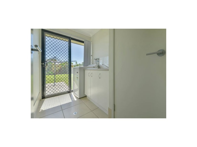 20-22 Sydes Court, Ningi QLD 4511