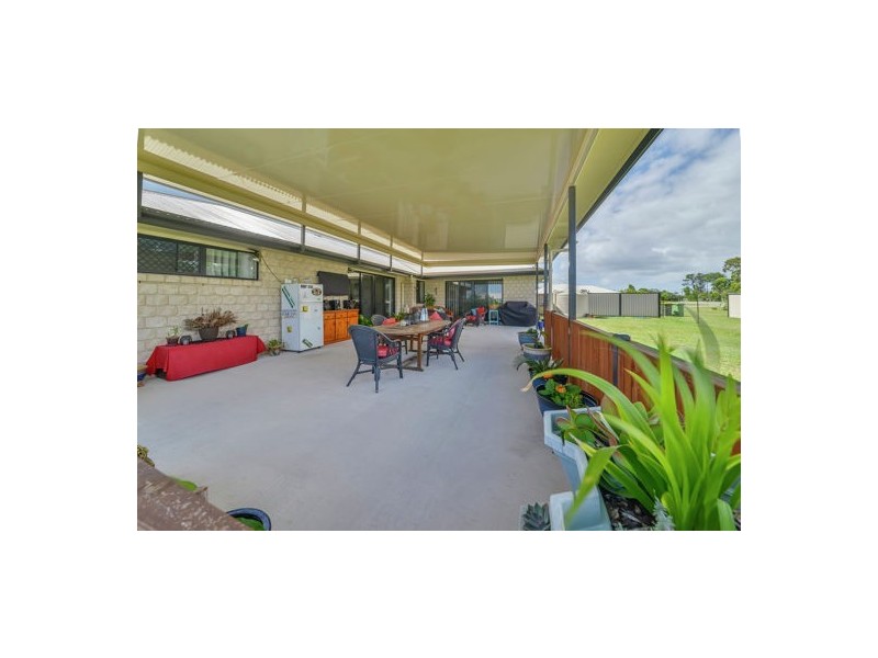 20-22 Sydes Court, Ningi QLD 4511