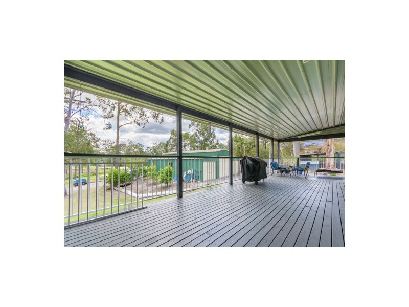 11-13 Haldane Street, Woodford QLD 4514