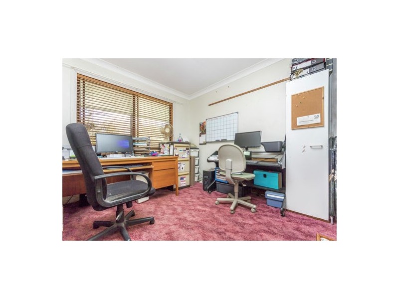11-13 Haldane Street, Woodford QLD 4514