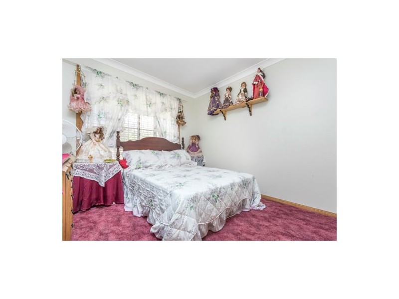 11-13 Haldane Street, Woodford QLD 4514
