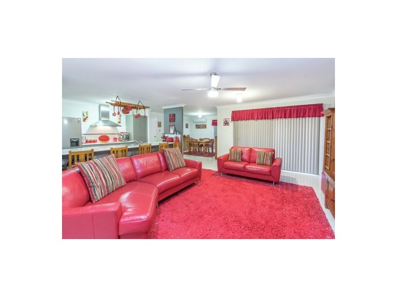 74 Ronald Court, Caboolture South QLD 4510